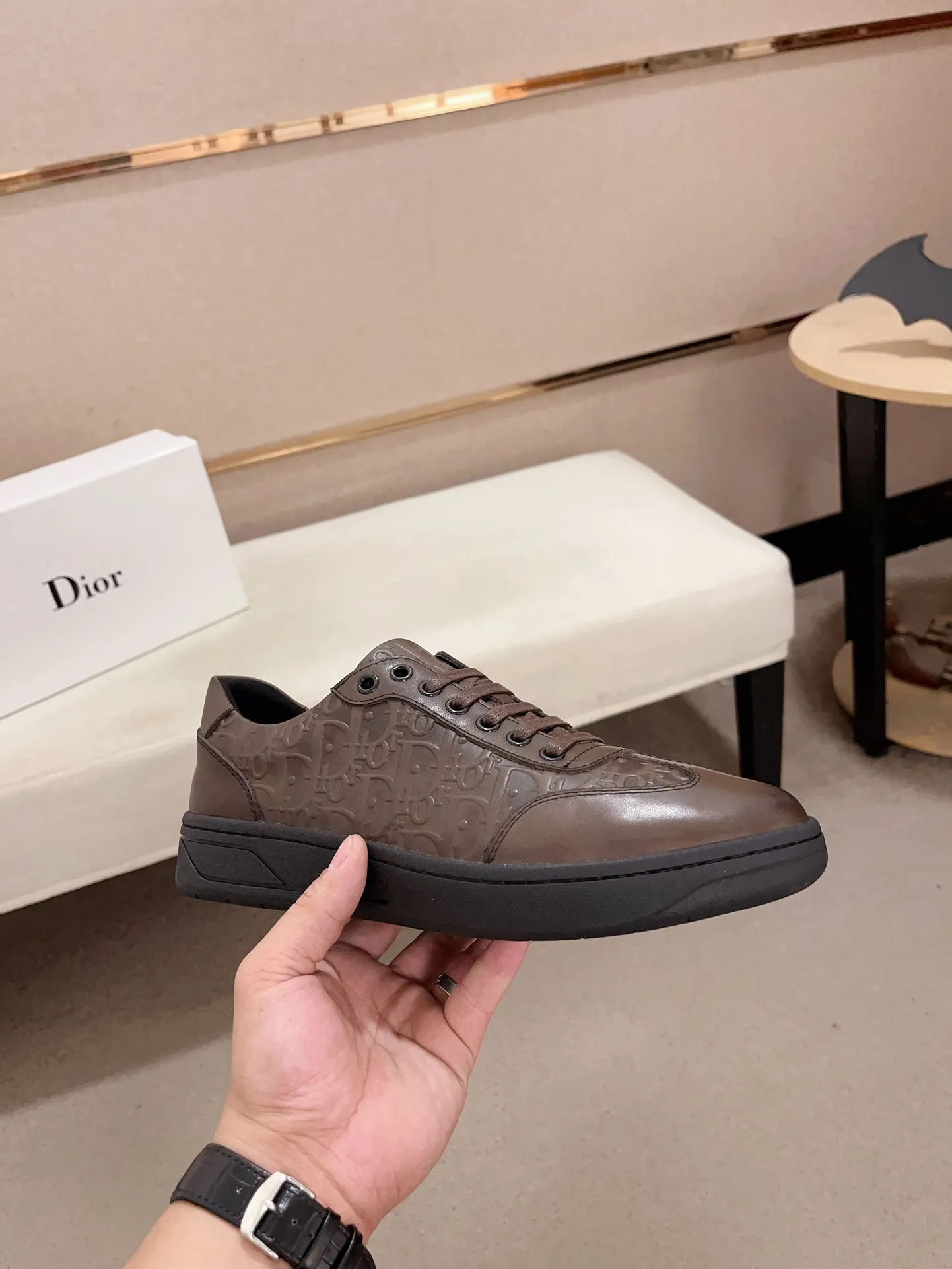 Men's shoes 💰: 400💰 [Dior·Dior] New casual sports style men's shoes, new spring and summer design, perfect workmanship, lace-up lazy style to create wardrobe quality, upper: imported first-layer cowhide, sheepskin lining is soft and comfortable, ultra-light TPU wear-resistant outsole, simple, versatile fashion men's shoes, excellent color code number 38--44 (45 is custom-made and non-returnable